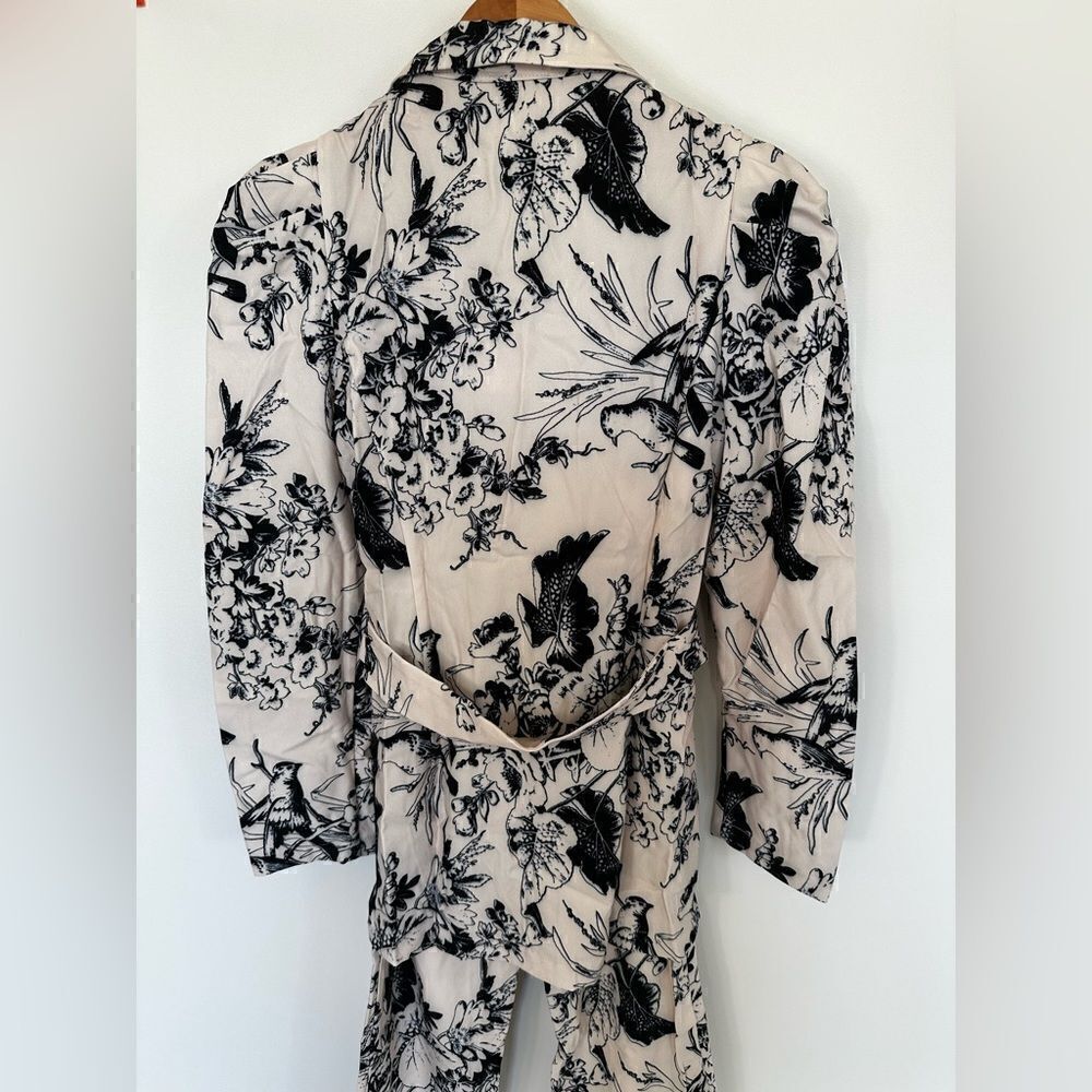 Bird Print Jacket and Cigarette Pants - Picture 2 of 12